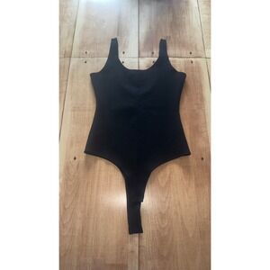 Dance & Marvel‎ Black Scoop Neck Sleeveless Thong Bodysuit  M